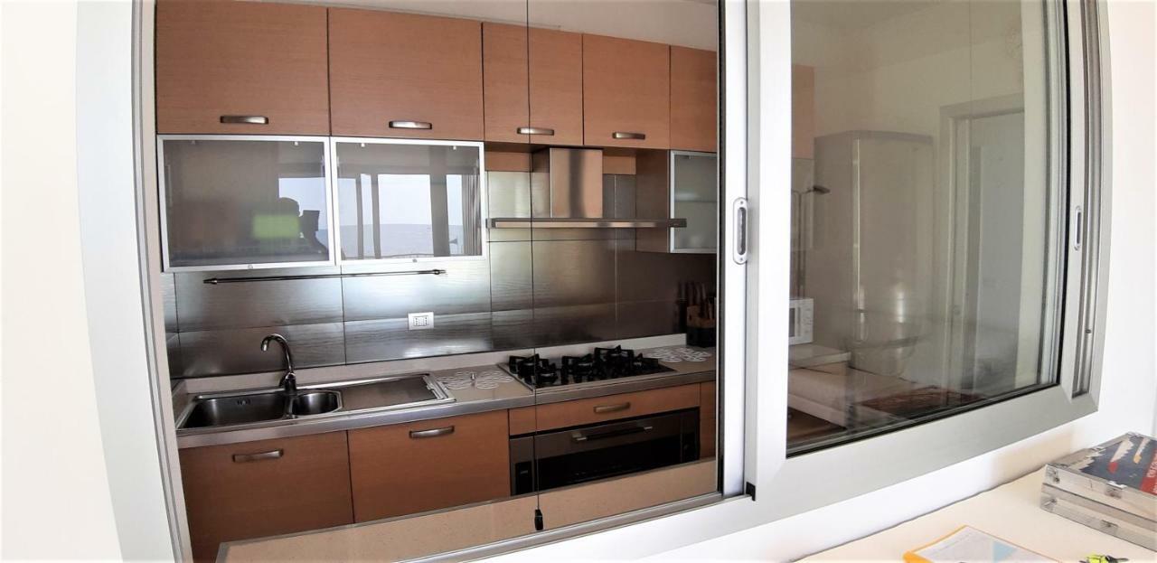 App4Rent Augustus Sea View - Family House - Wifi&Parking - 3 Rooms Lido di Jesolo Exterior foto